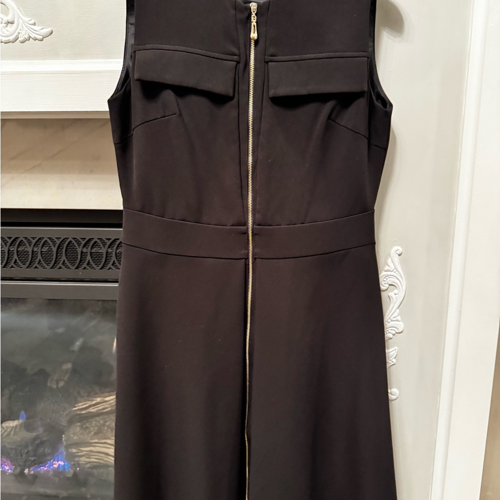 REAL NYC MARKET Black Fit & Flare Sleeveless Zip Front Knee Dress Pocket Flap